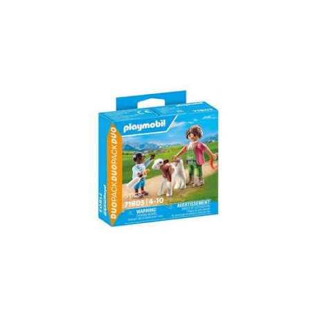 Granjera con ternero