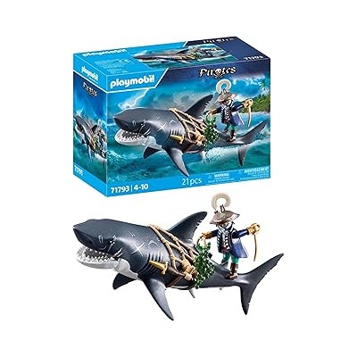 Tiburón gigante con pirata